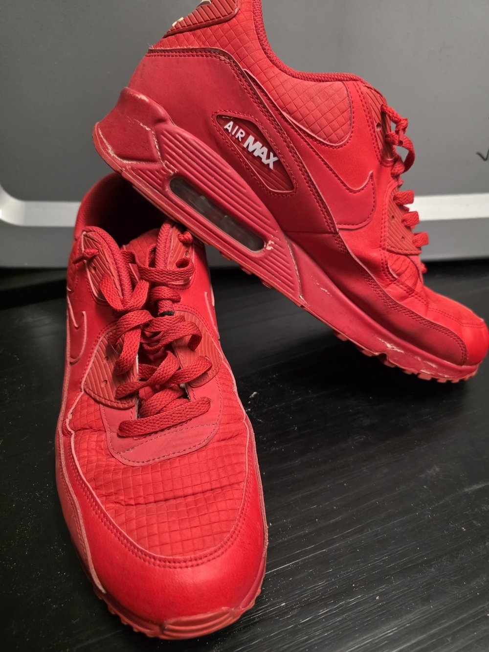 Nike Air Max 90 Essential Shoes Mens  Size 13 9 University Red AJ1285-602